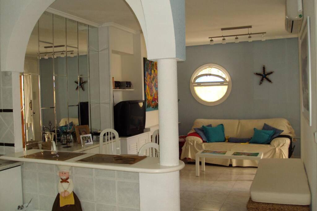 La Casa De La Palmera Apartment Torrevieja Ngoại thất bức ảnh