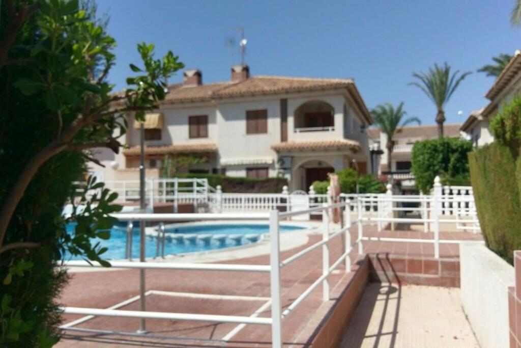 La Casa De La Palmera Apartment Torrevieja Ngoại thất bức ảnh